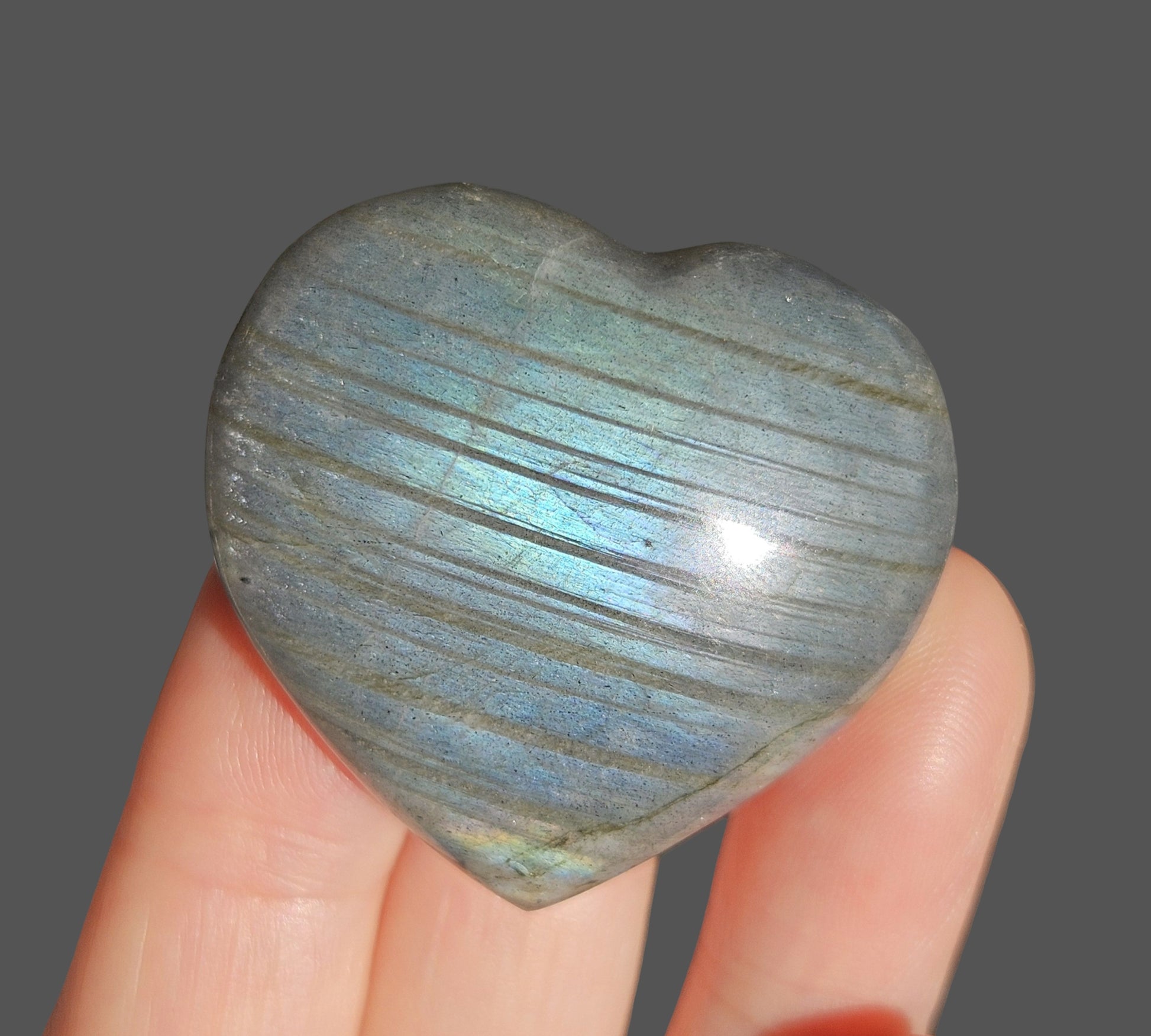 labradorite heart