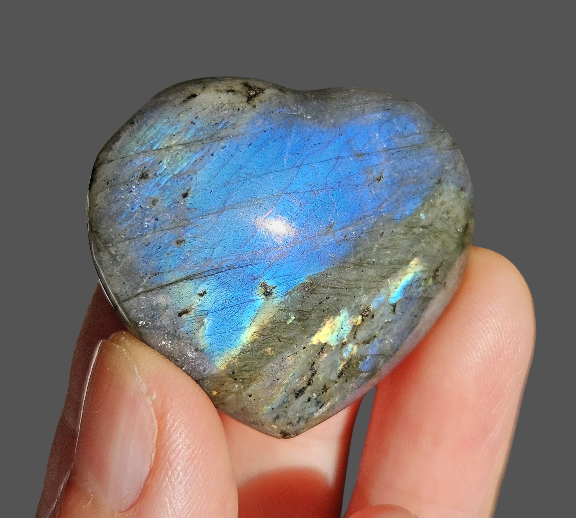 labradorite heart