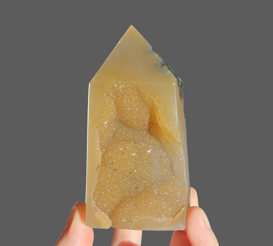Druzy Moss Agate Point