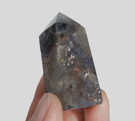 Iolite Sunstone Point (1)