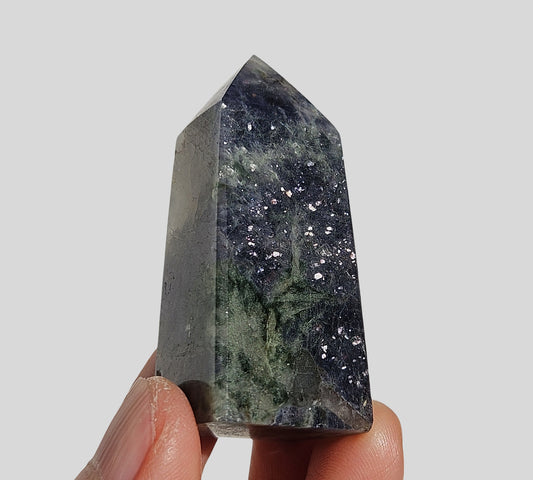 Iolite Sunstone Point (2)