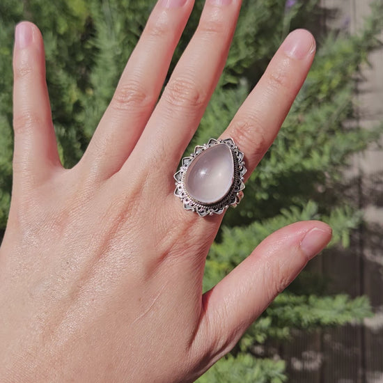 Video of rose quartz silver ring