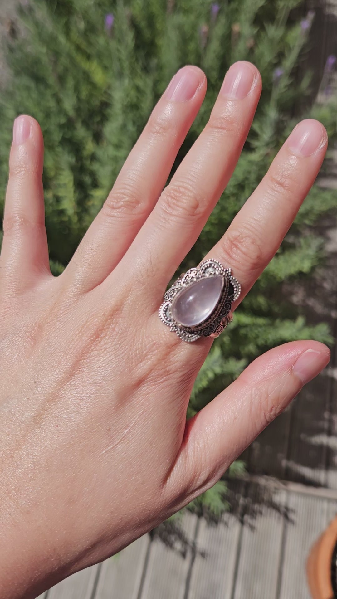 Video of rose quartz silver ring