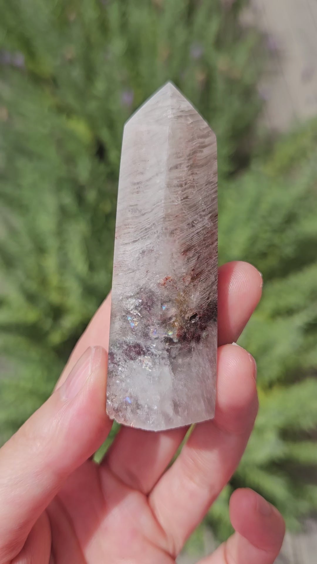 Video of thousand layer quartz point