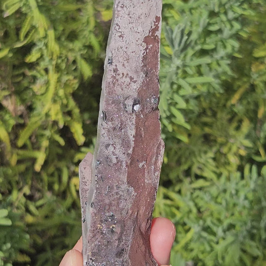 Video of hematite coated laser wand with specularite from Inner Mongolia