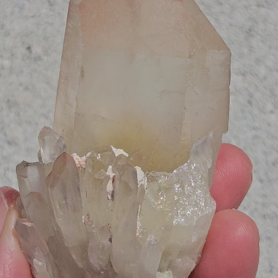 Video of pink citrine quartz from Congo