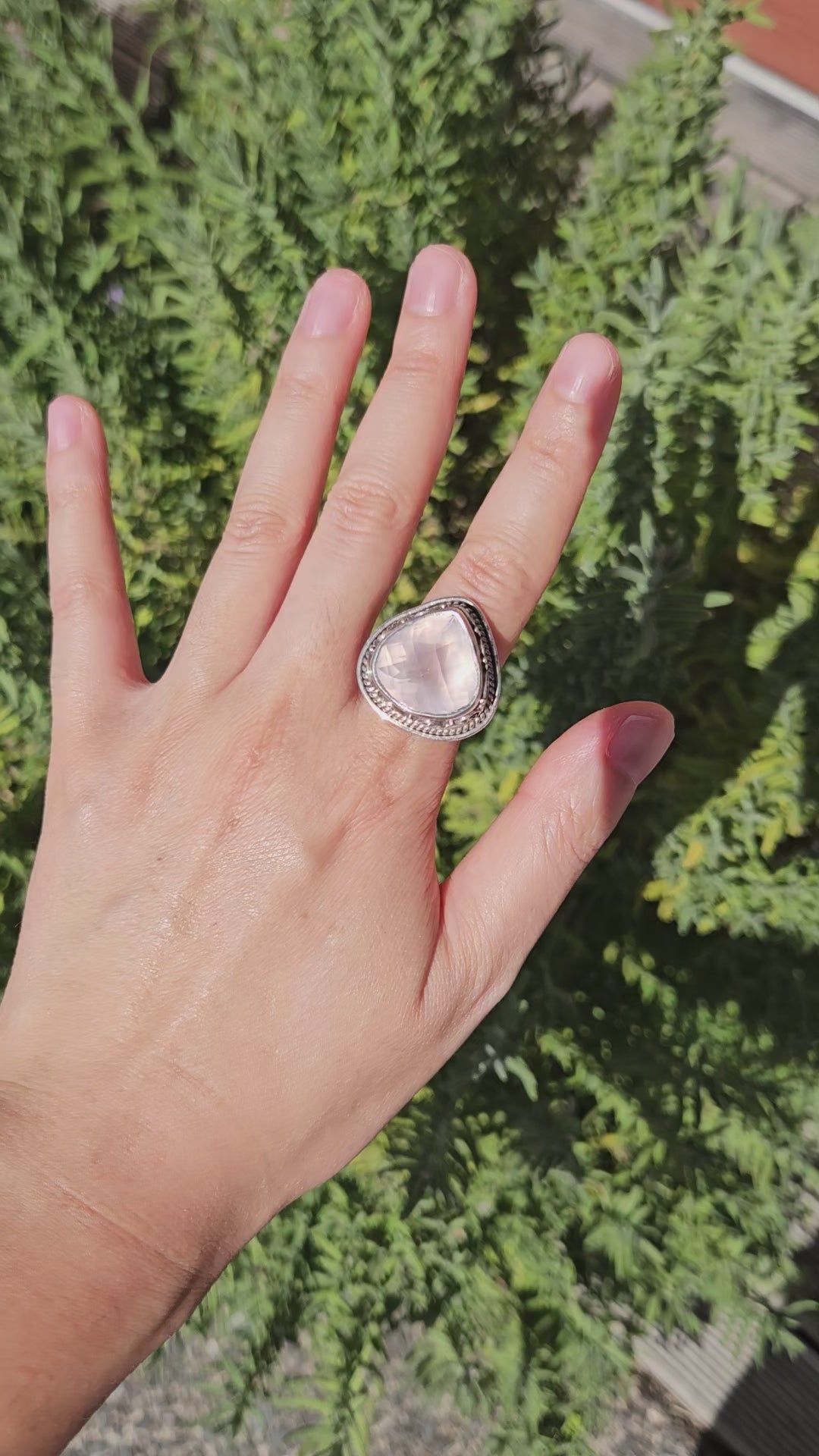 Video of rose quartz silver ring