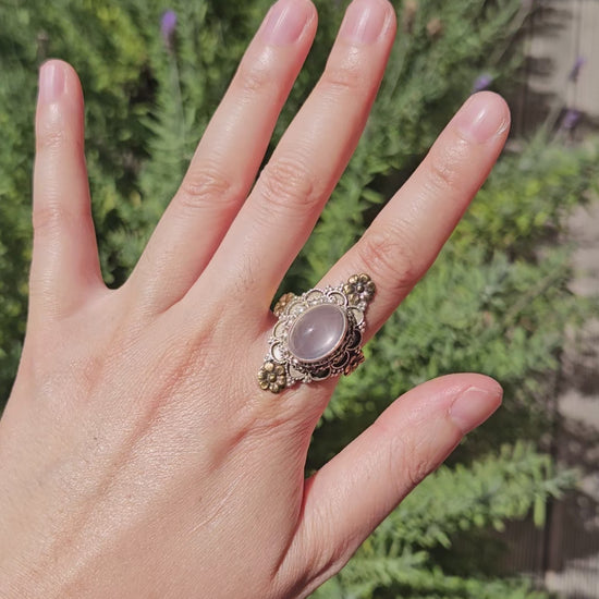 Video of rose quartz silver ring