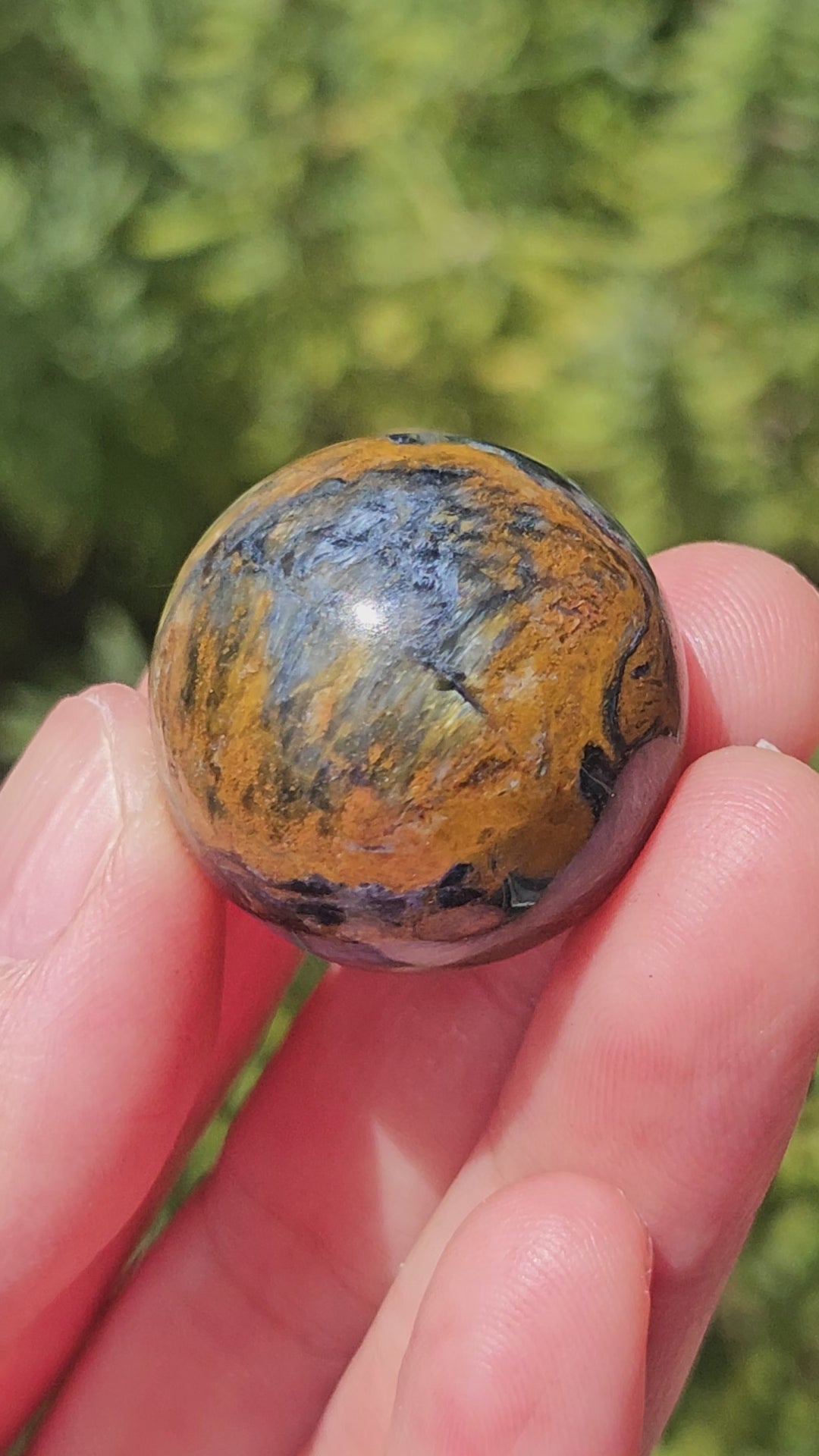Video of pietersite from Namibia
