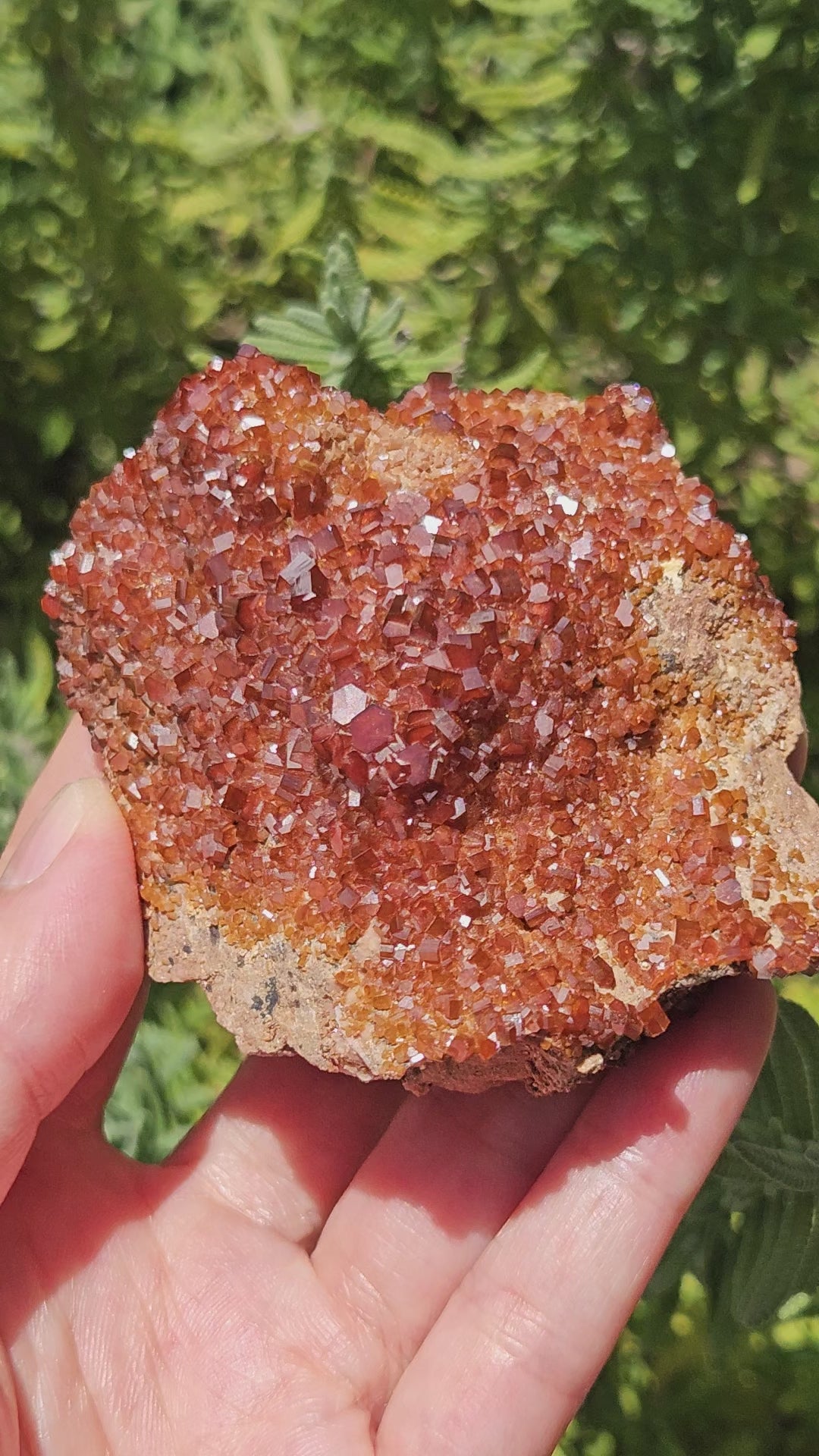 Video of vanadinite
